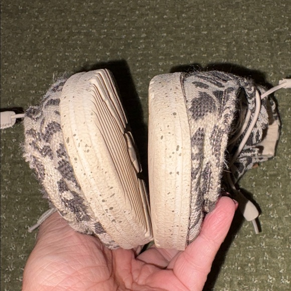 HEY DUDE Cheetah Wendy Luxe Leo SIZE 7 - Picture 7 of 9